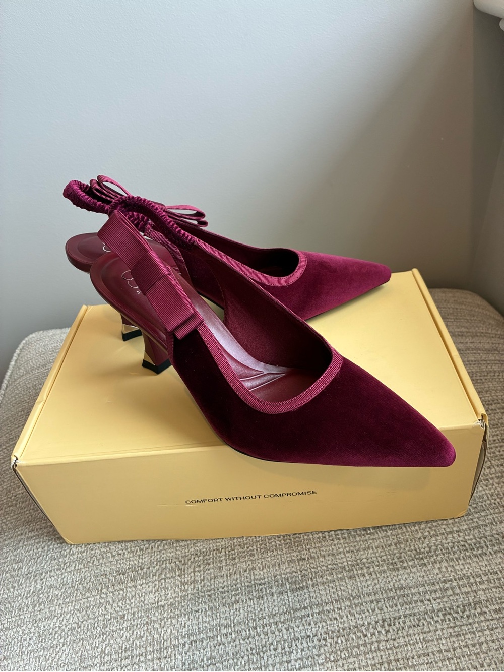Pointed Velvet Slingback Heels in Deep Wine